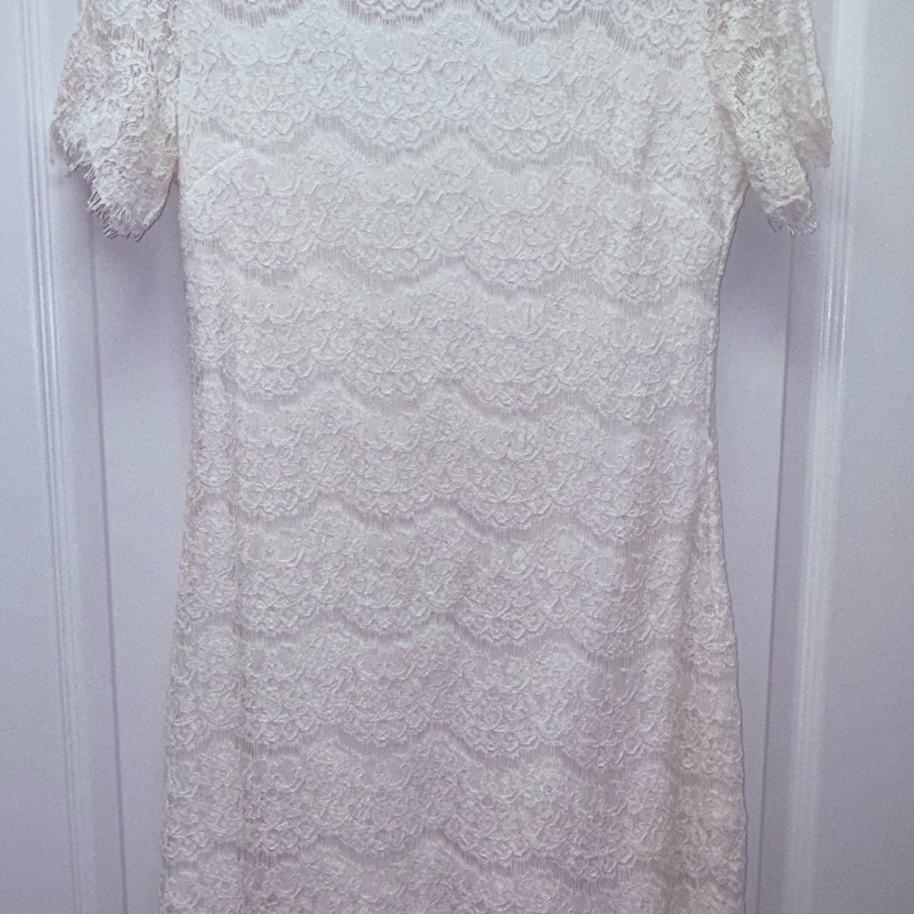 Elegant White Lace Mini Dress